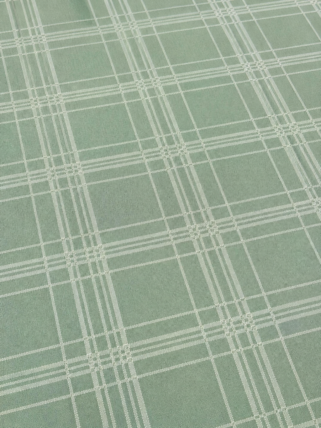 Retro Light Green Check Table Cloth