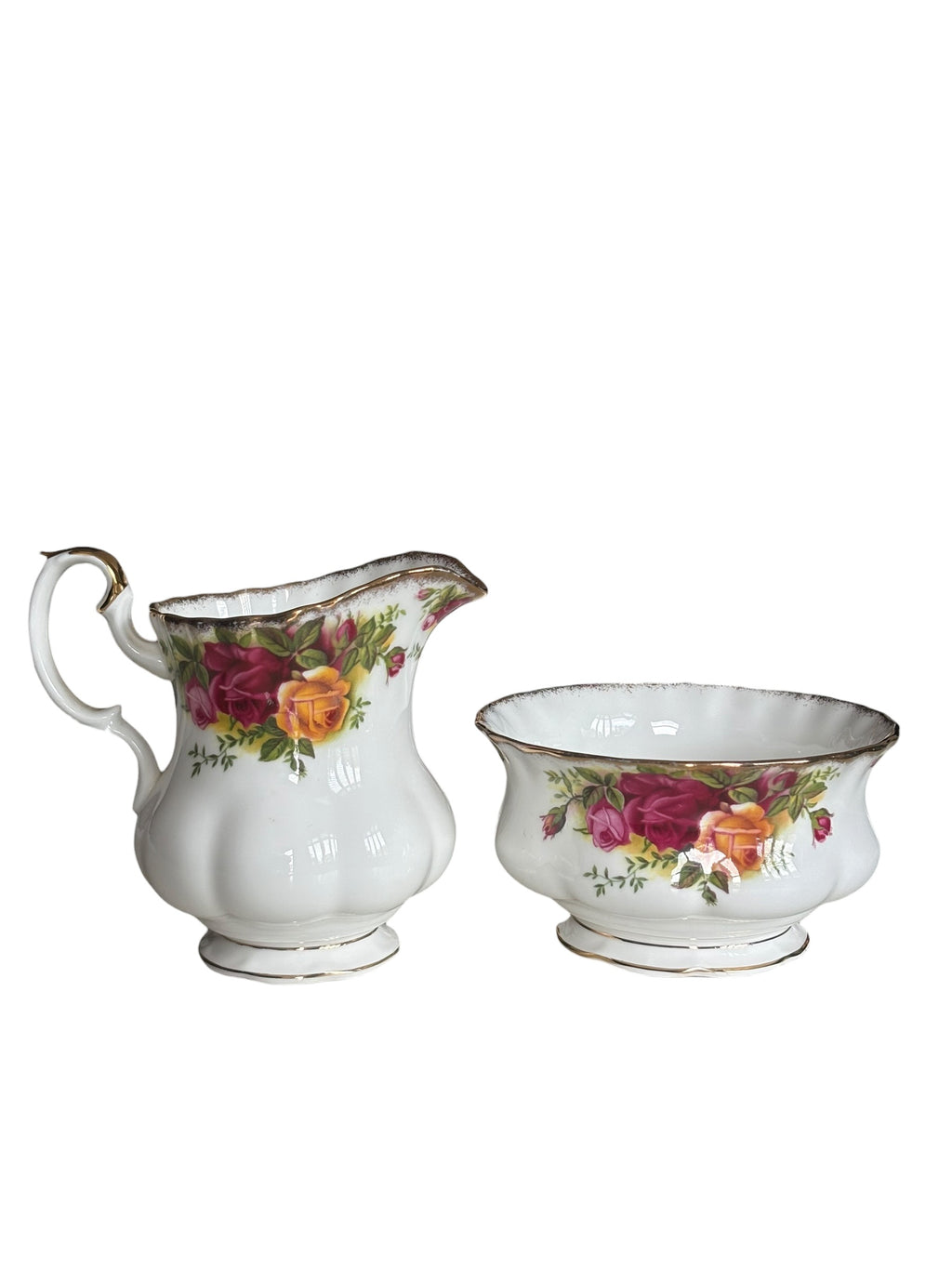 First Quality Royal Albert Old Country Roses Milk Jug & Sugar Bowl Set