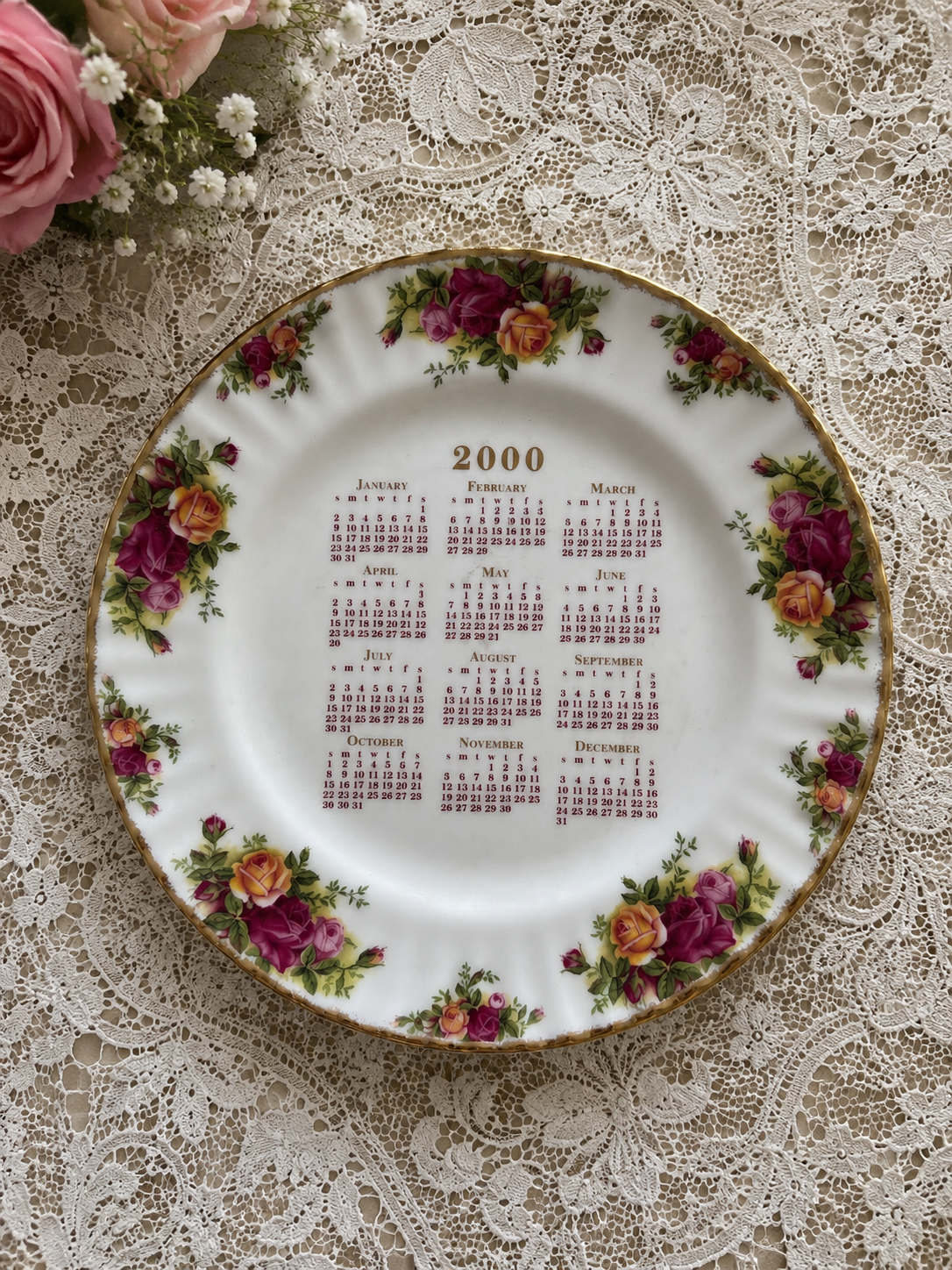 Royal Albert Old Country Roses “2000” Calendar Plate - First Quality