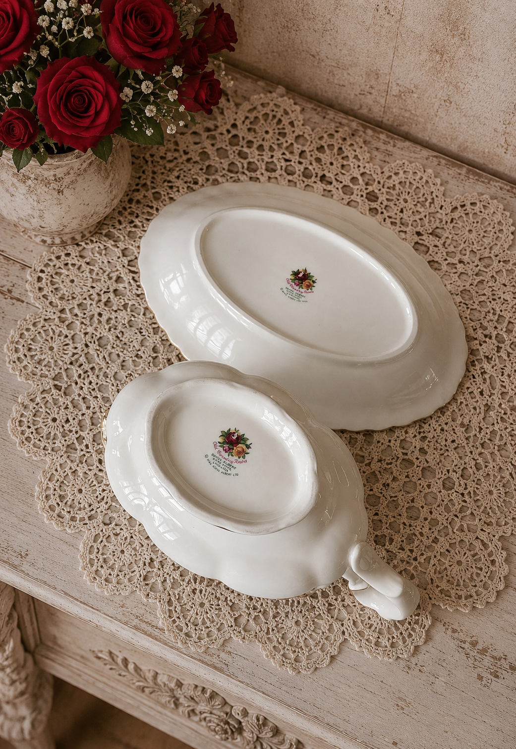 Royal Albert Old Country Roses Gravy Boat 2nd Quality