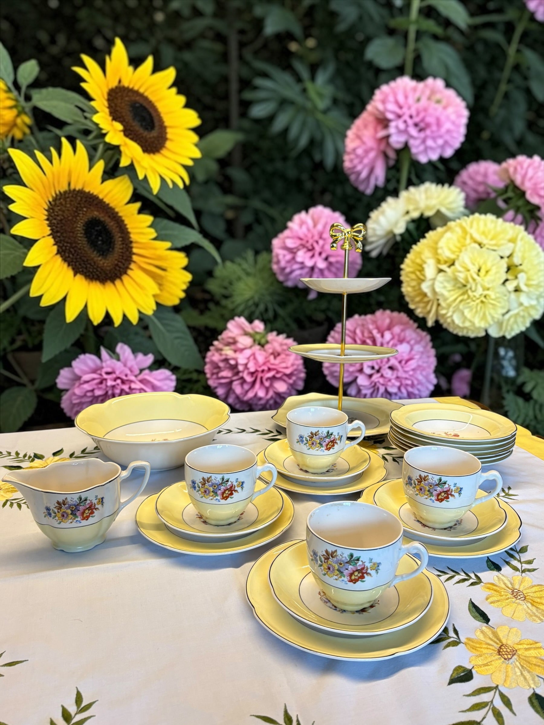 Pareek Johnson Brothers Afternoon Tea Set  image 0
