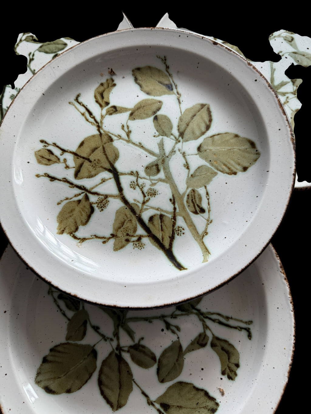 Midwinter. Stonehenge. Green Leaves. 4 Dinner Plates image 3
