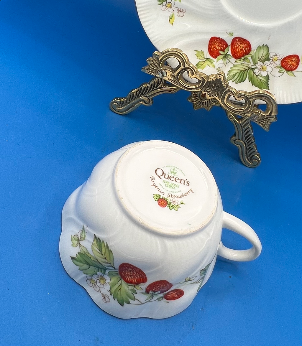 Queens China Strawberry Breakfast Cup & Saucer image 2
