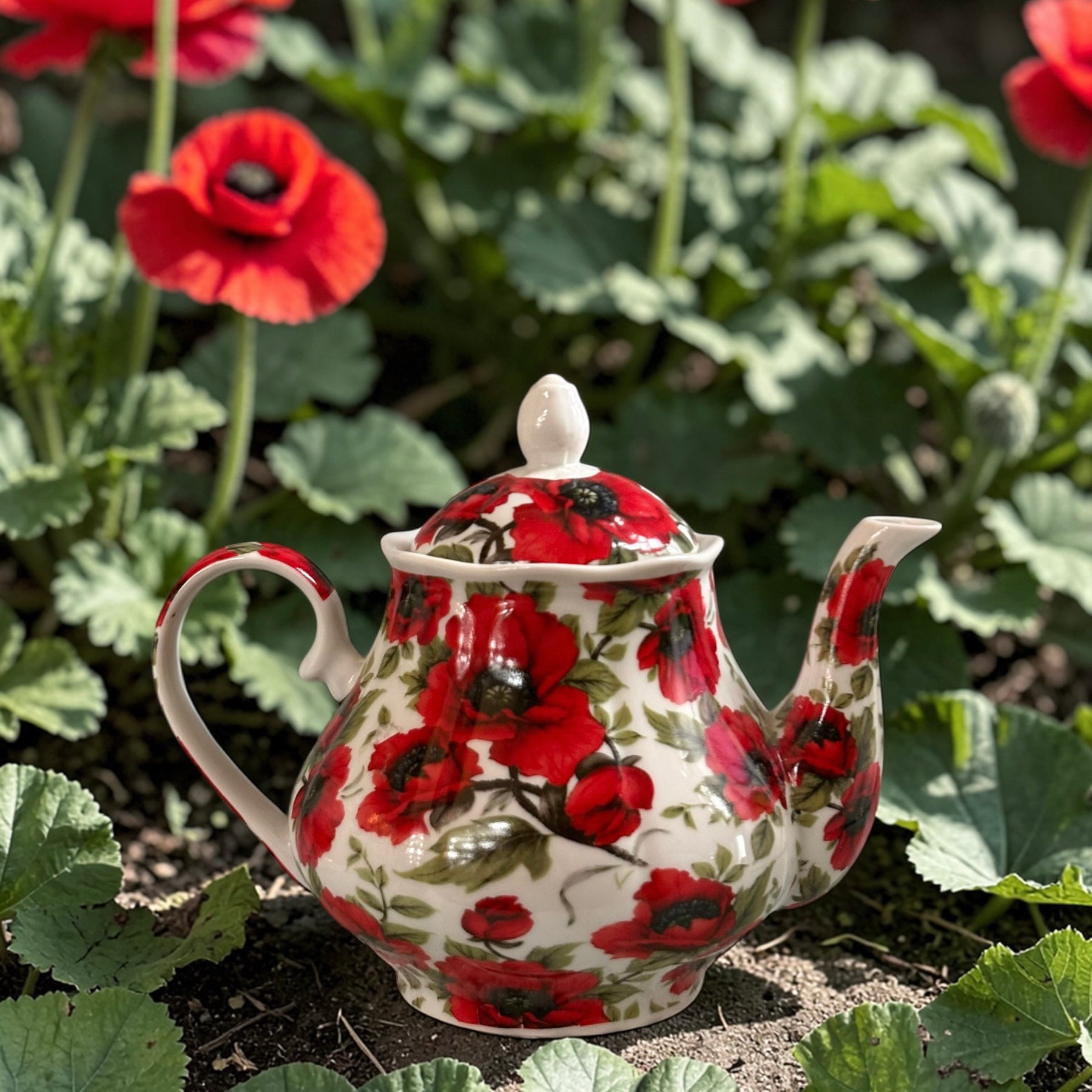 Kent Pottery Red Poppies Teapot image 0
