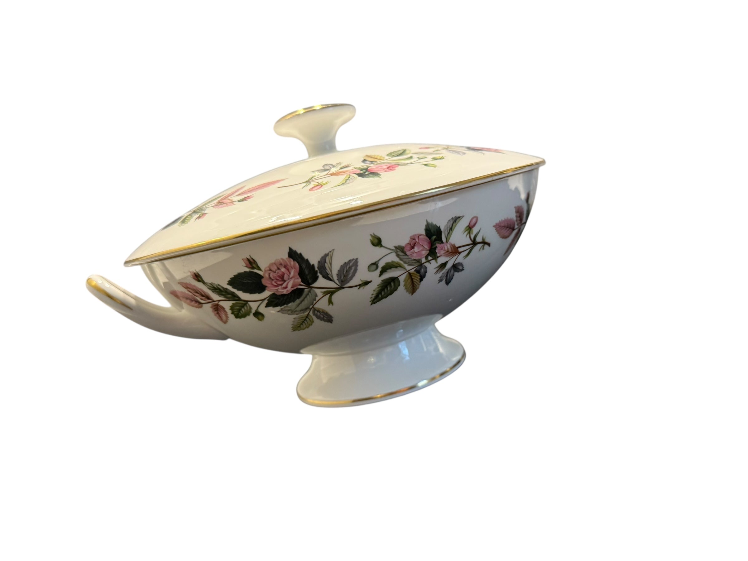 Wedgwood Hathaway Rose Tureen image 4
