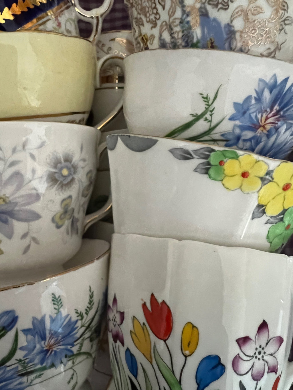 75 Vintage China Teacups. NO SAUCERS image 11