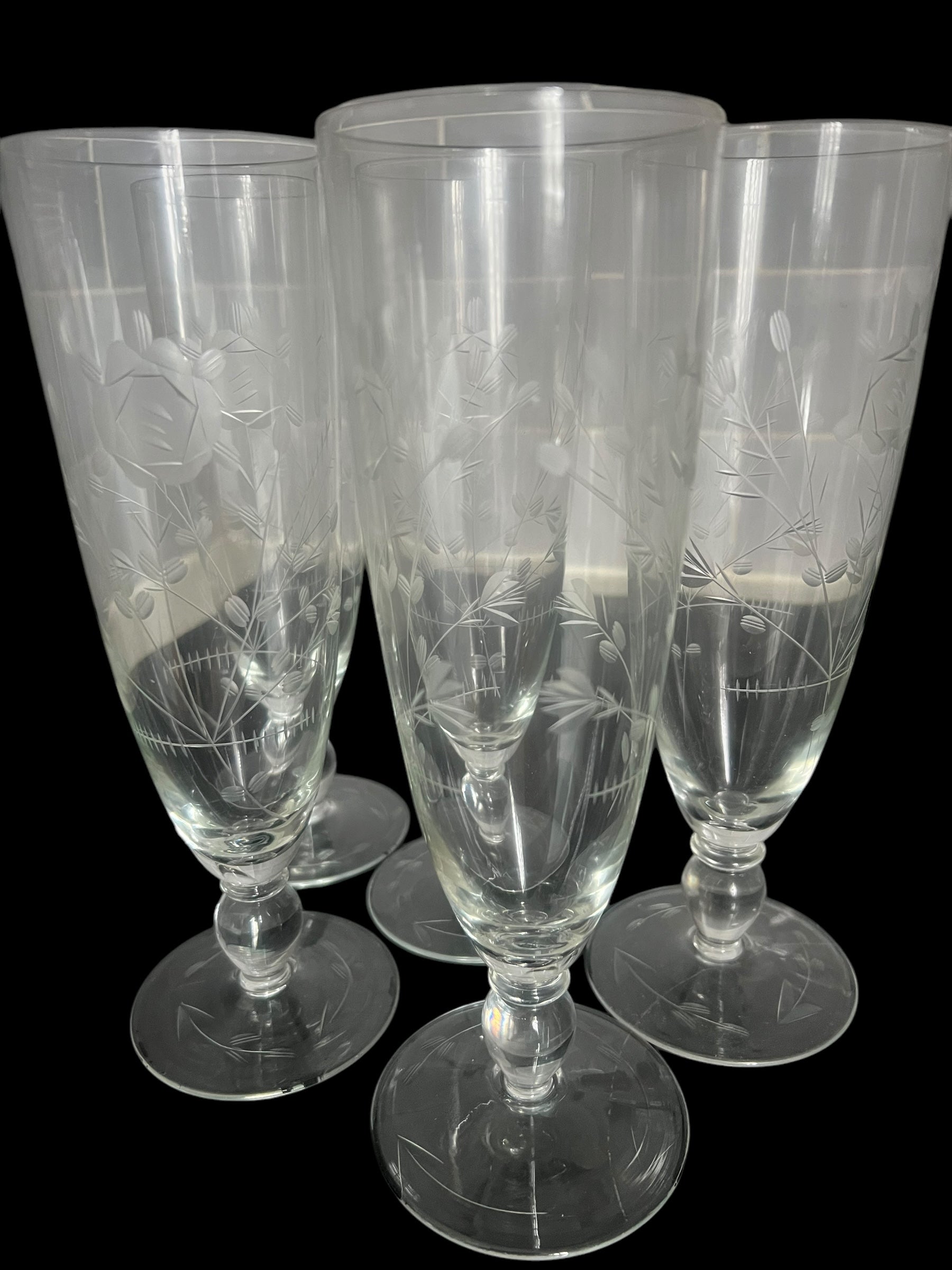 Set 5 tall engraved glasses.  image 8