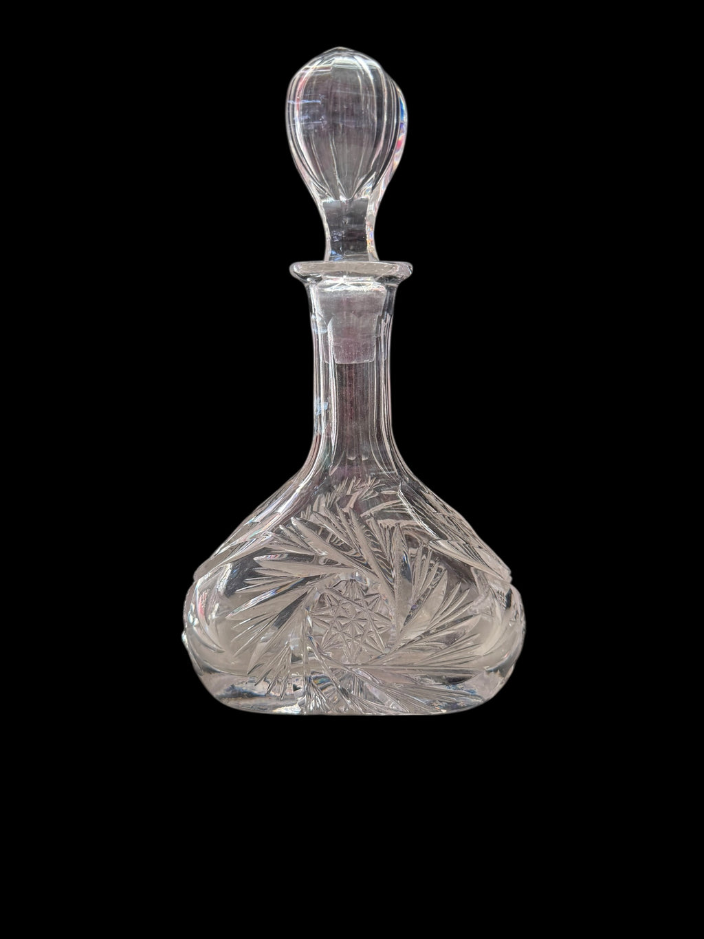 Vintage decanter.  image 5
