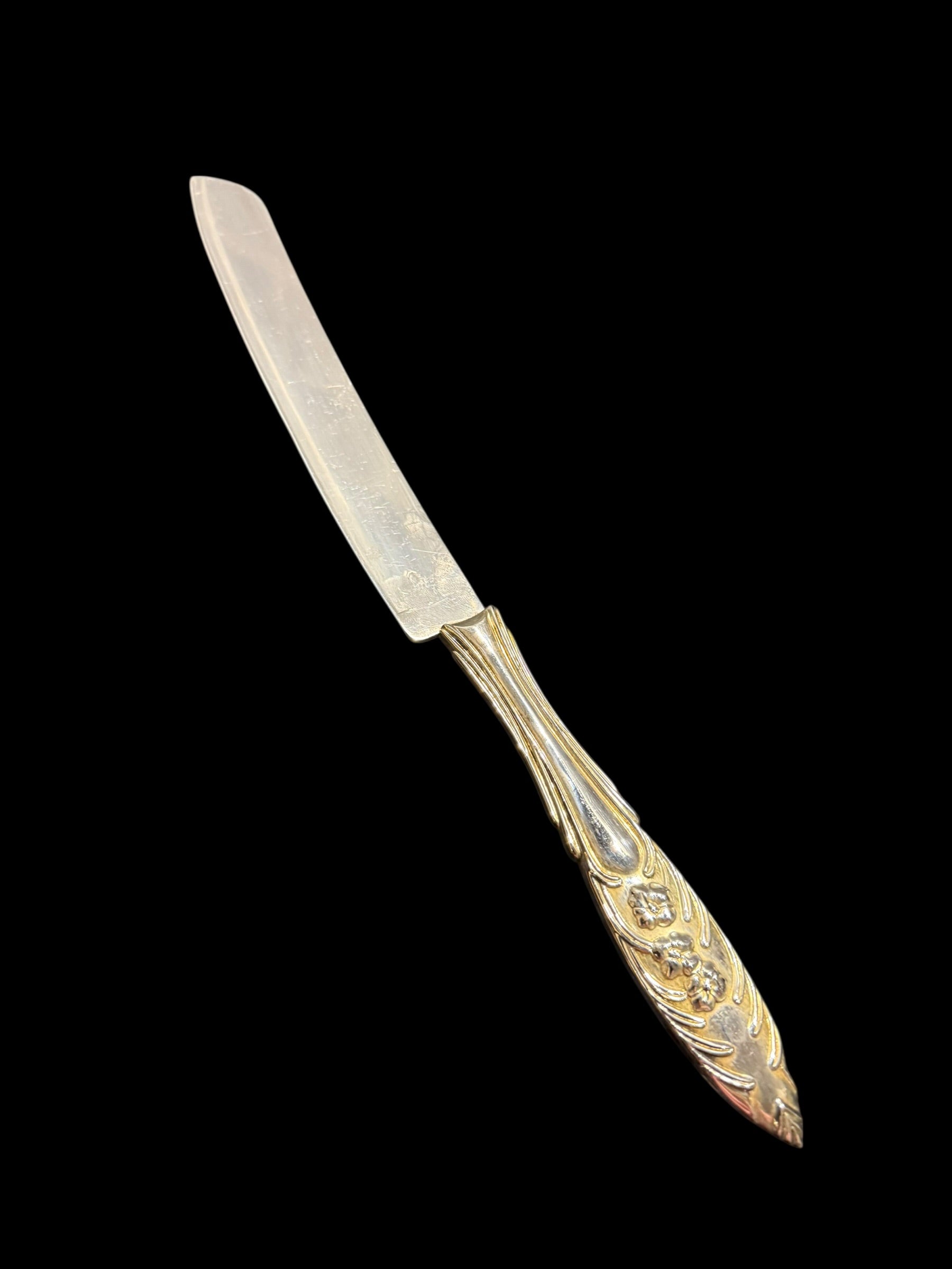 Vintage Cutlery. Large Serrated Cake Knife image 3