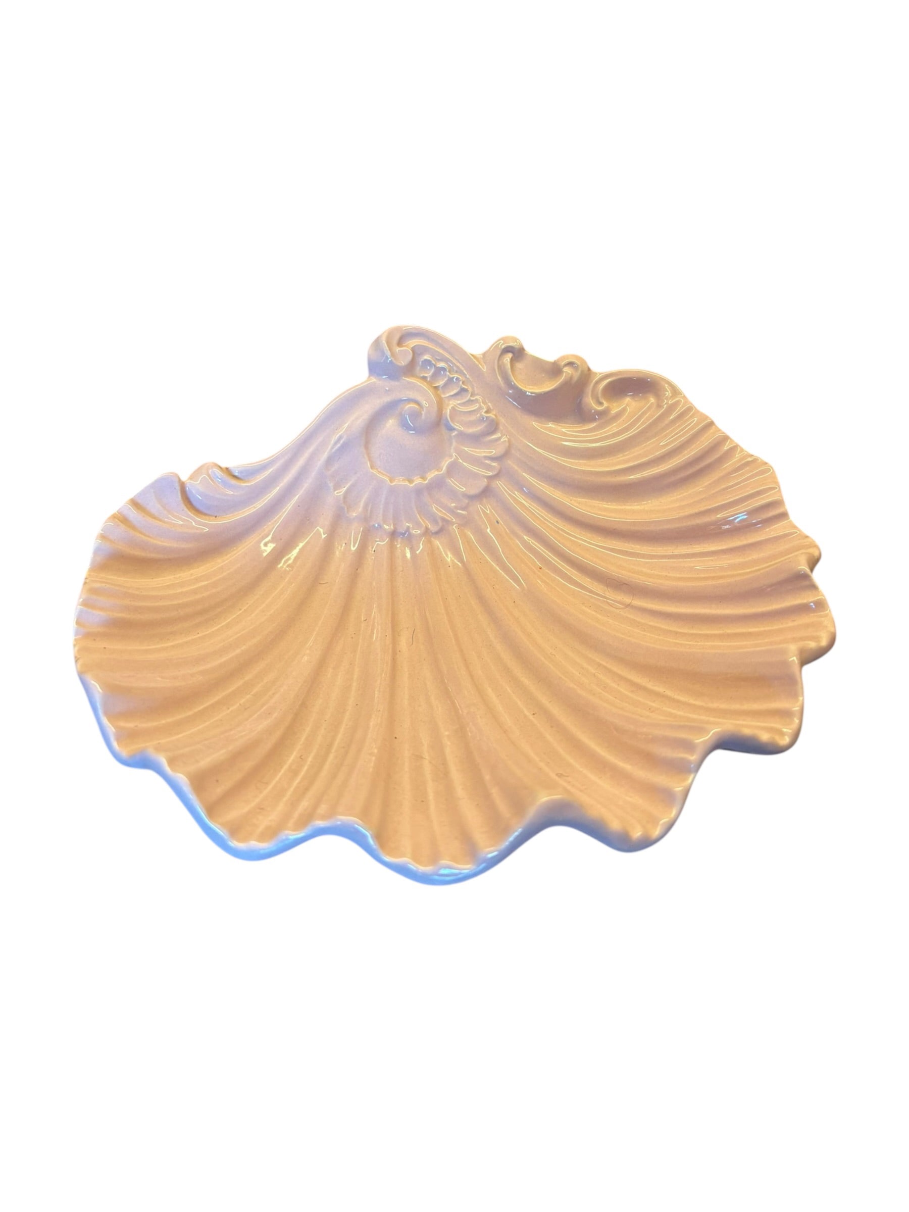 Pink Shell Dish  image 0
