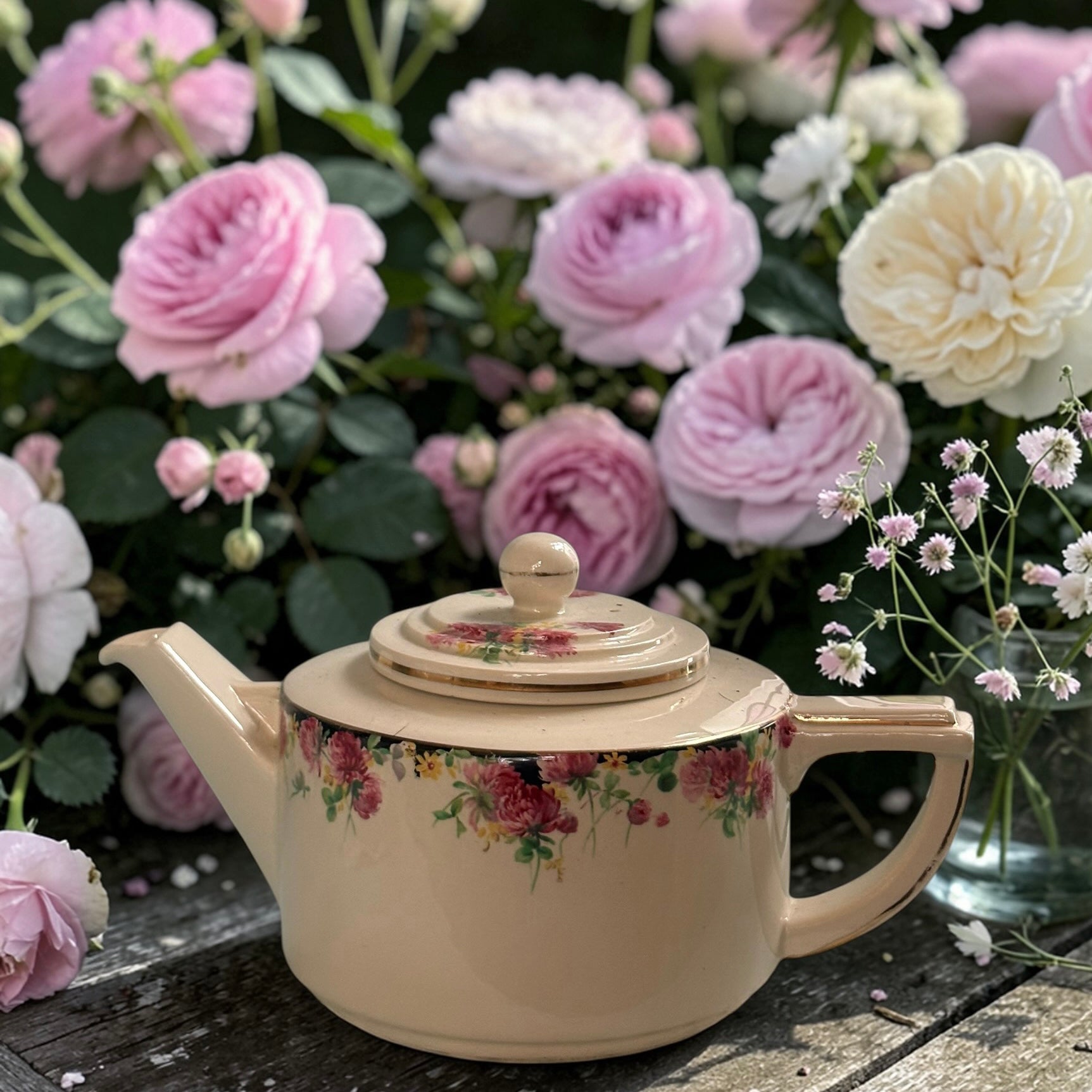 Royal Doulton Teapot image 0