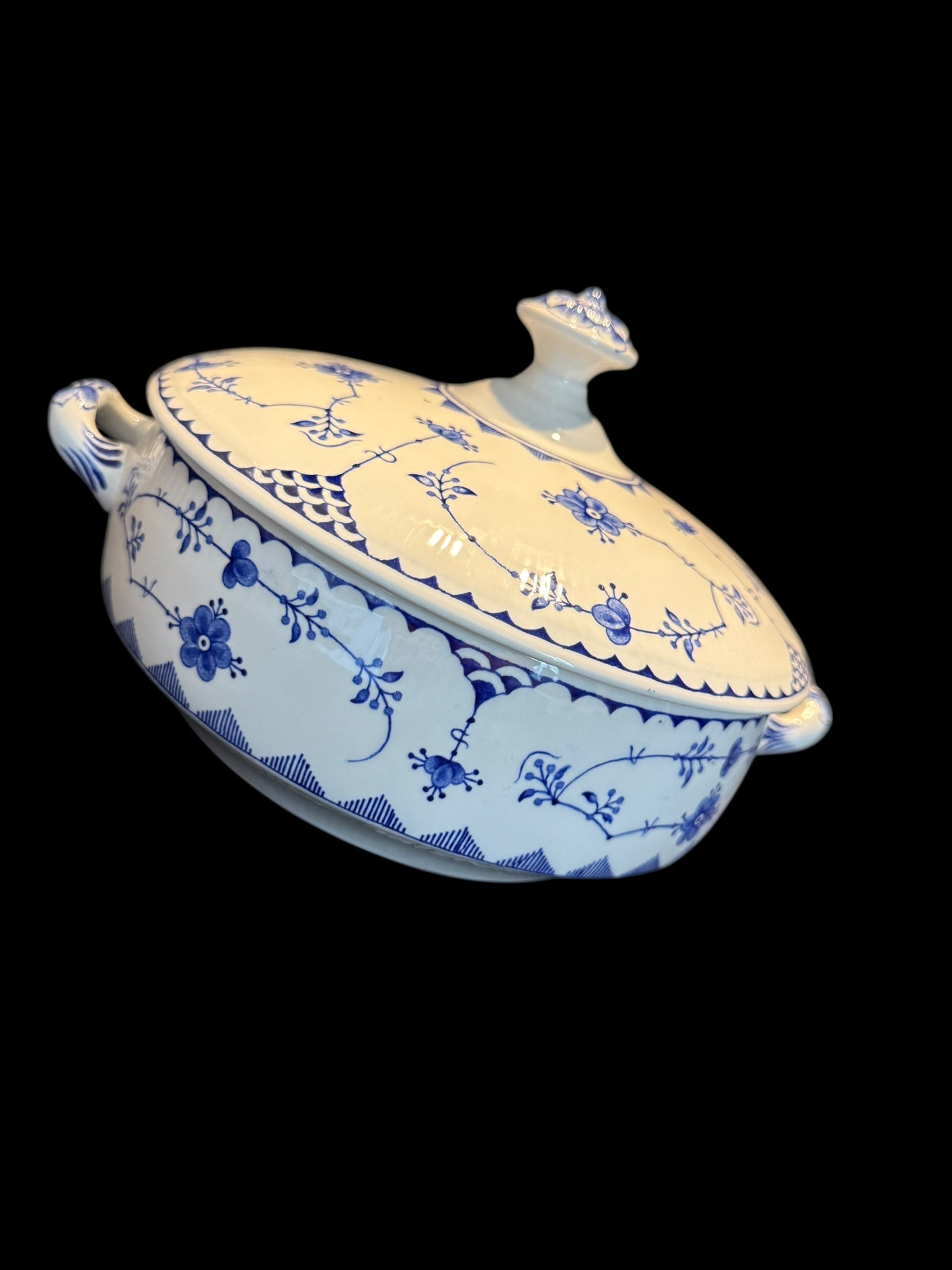 MASONS. Denmark. Large Tureen.  image 1