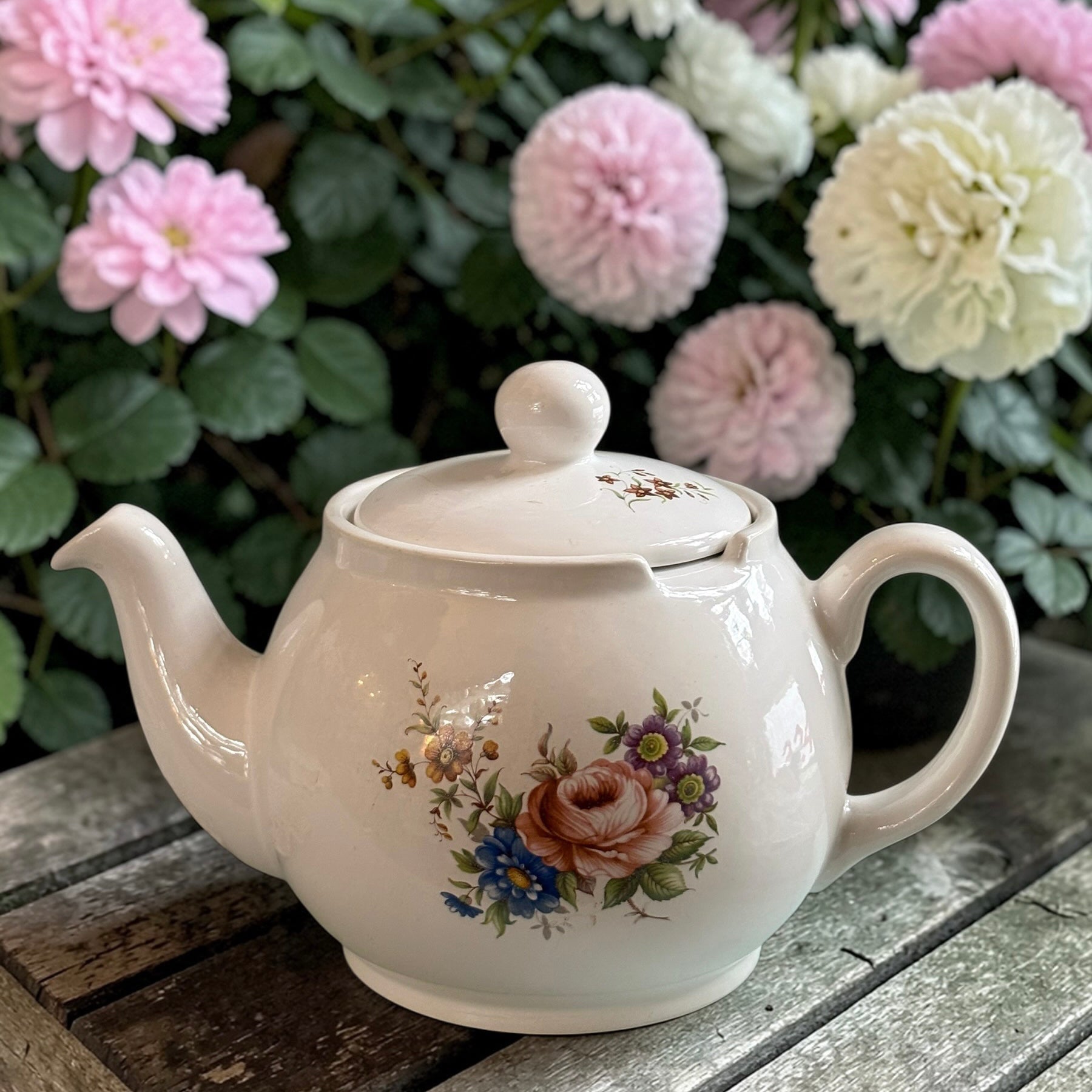 Vintage Large Teapot  image 0