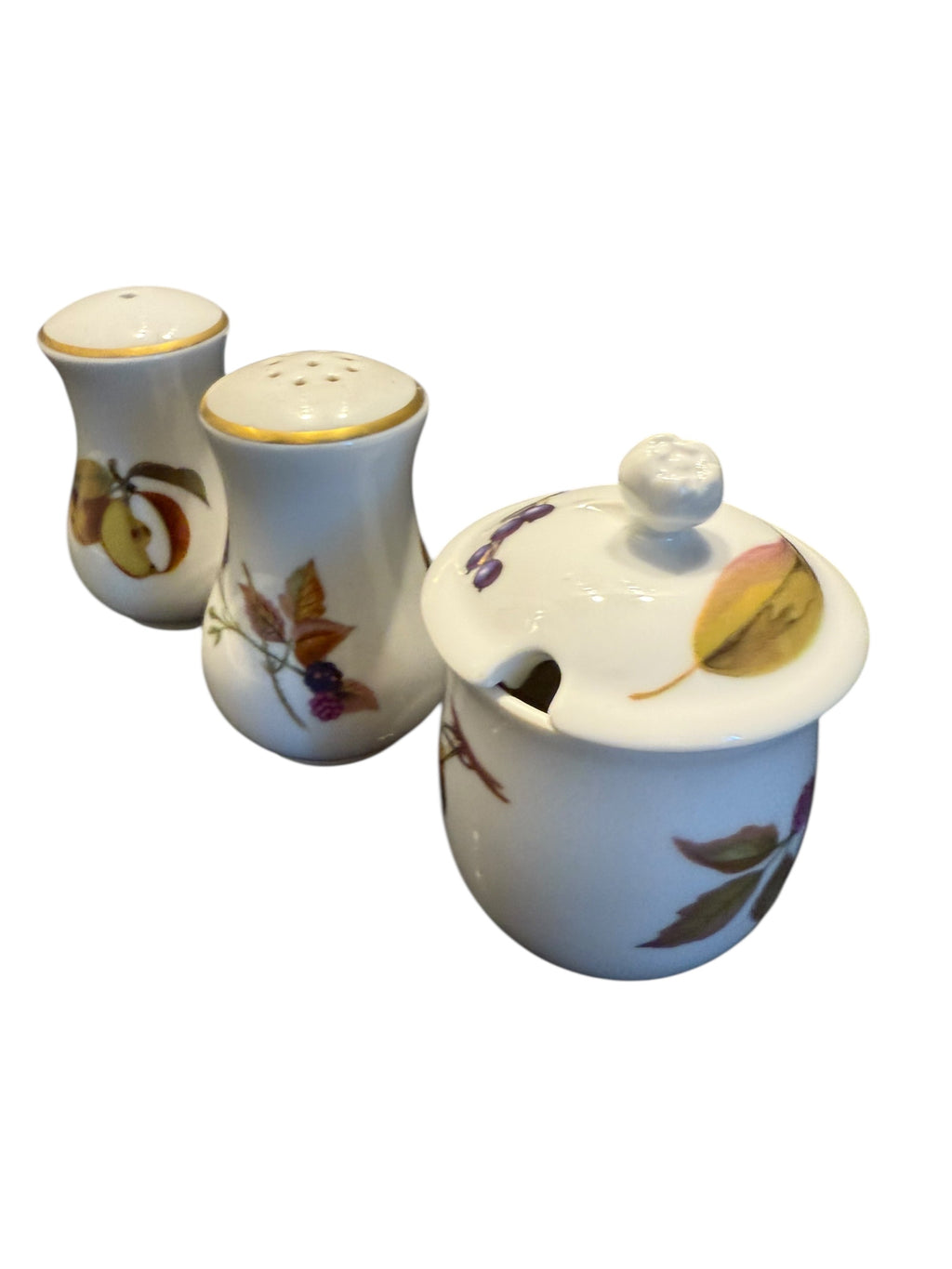Christmas Teacup & Saucer image 10