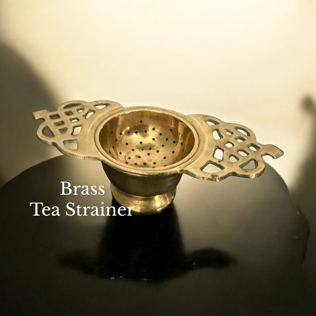 Vintage Tea Strainer & Pot image 0