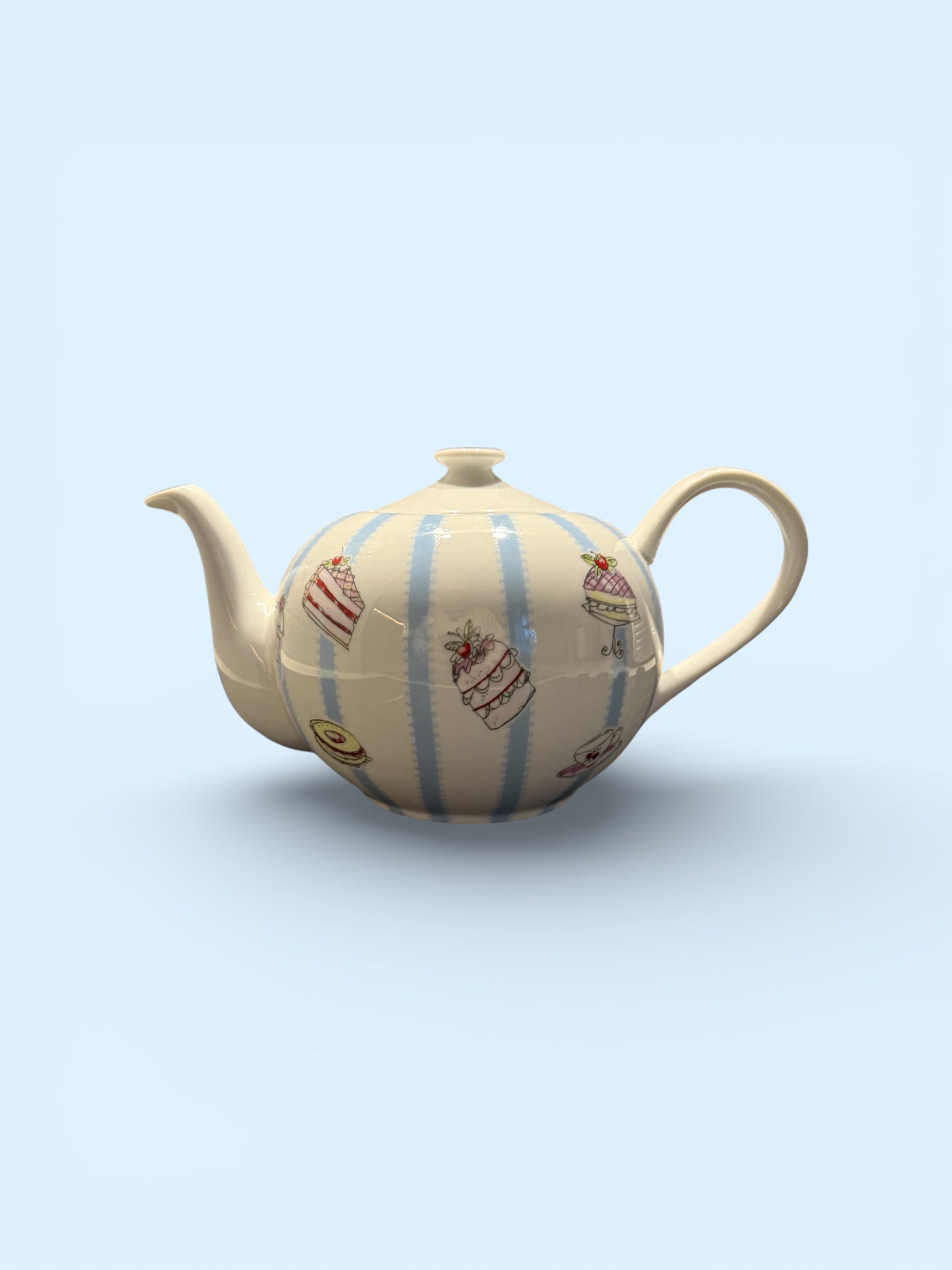 Teapot. Patisserie. Large 2 Pint image 0
