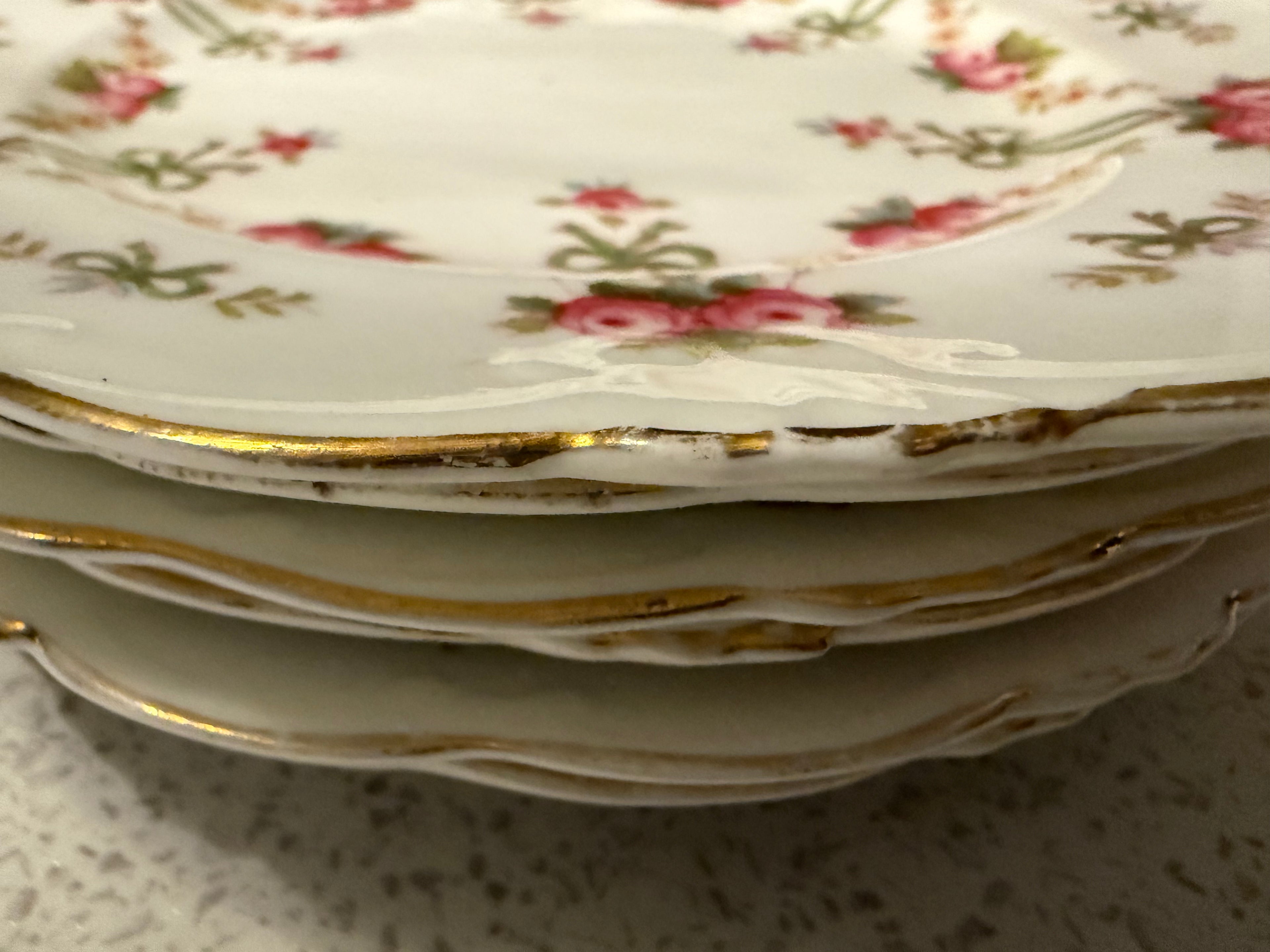 Set 6 Victorian Side/tea plates  image 4