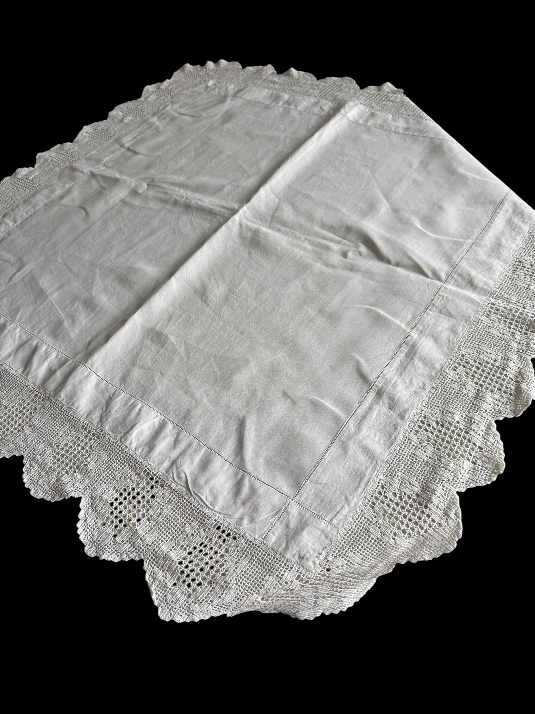 Deep lace edge vintage Cotton Tablecloth.  image 2