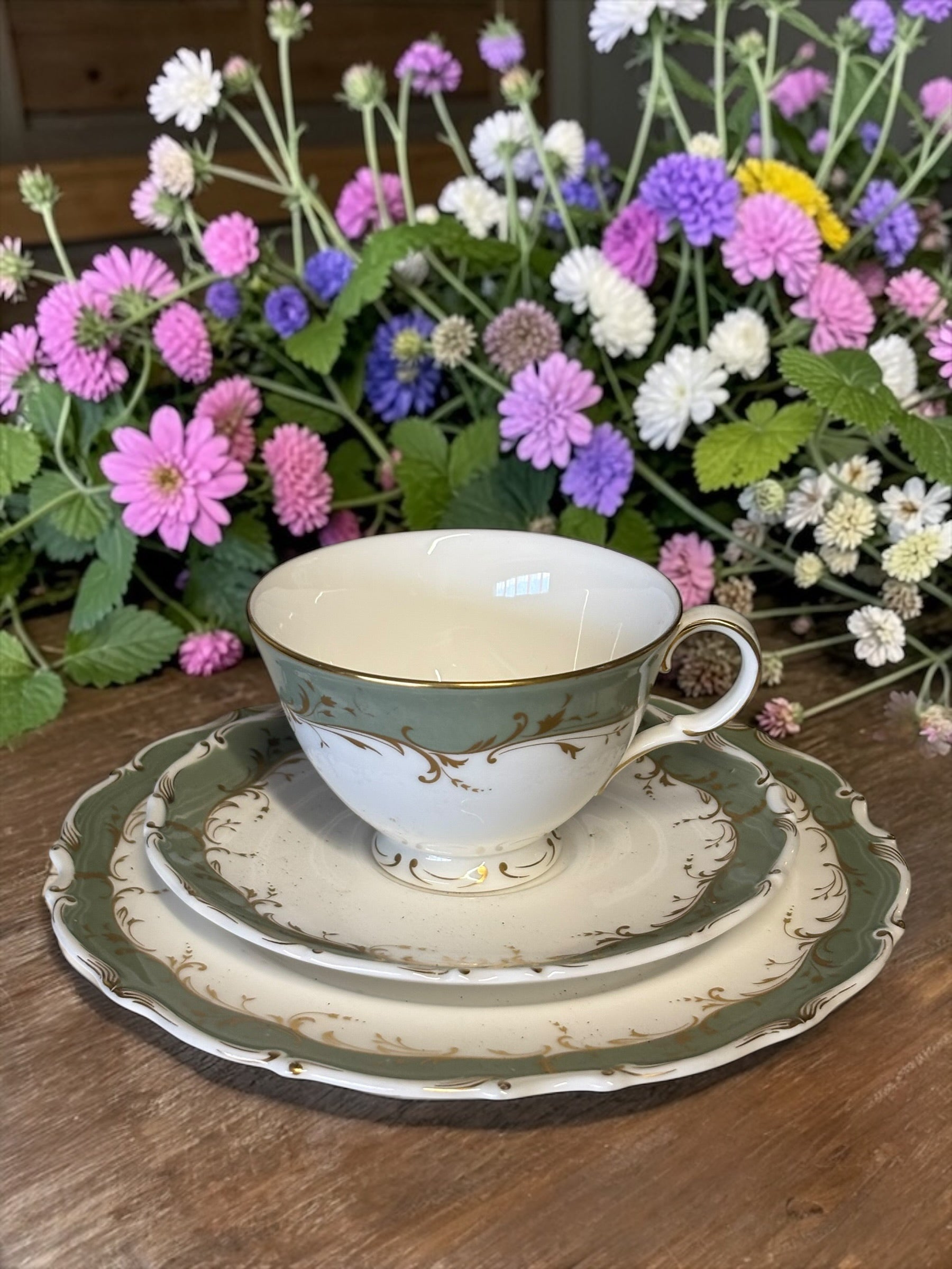 Royal Doulton Fontainebleau Trio  image 0