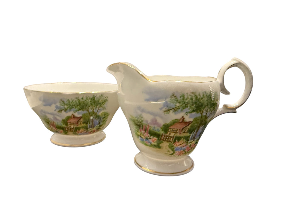 Queen Anne China Milk Jug & Sugar Bowl image 4