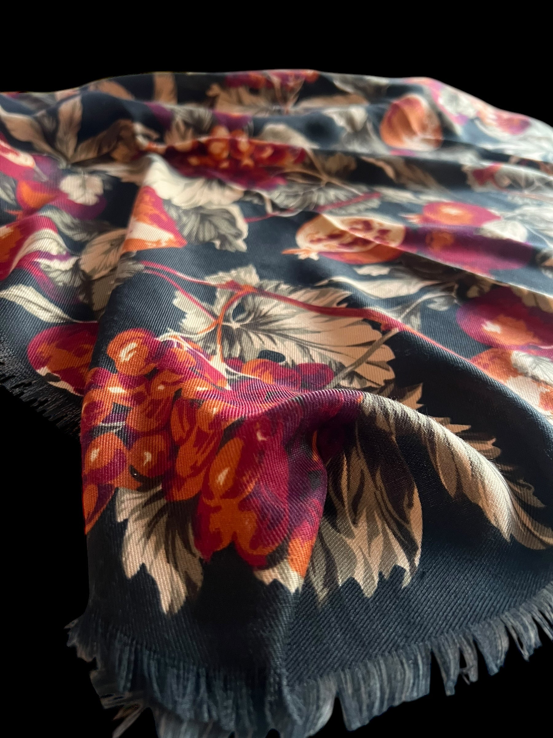 Large winter fruits scarf.  image 5