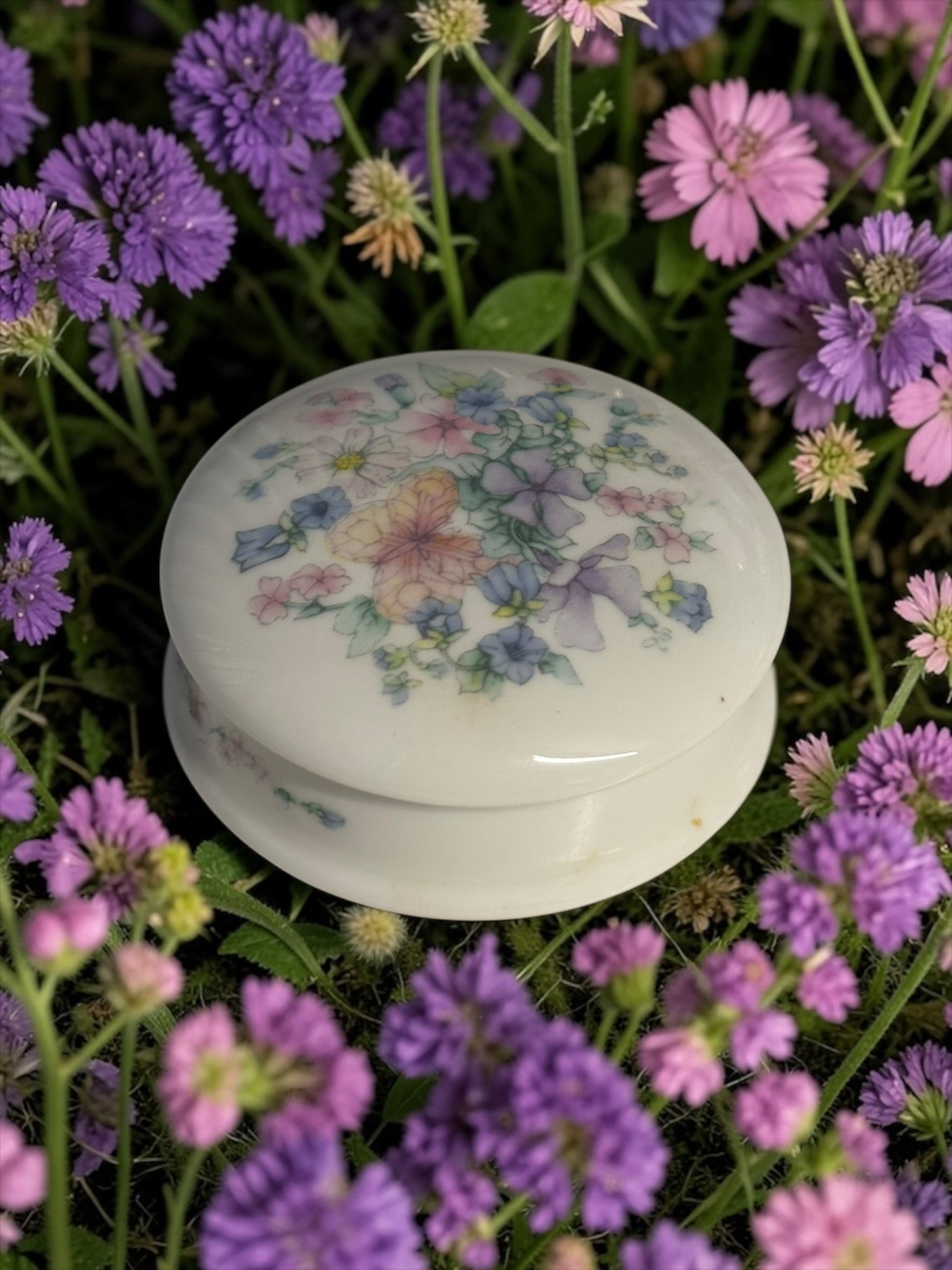 Wedgwood “Angela” Trinket Dish with Lid  image 2
